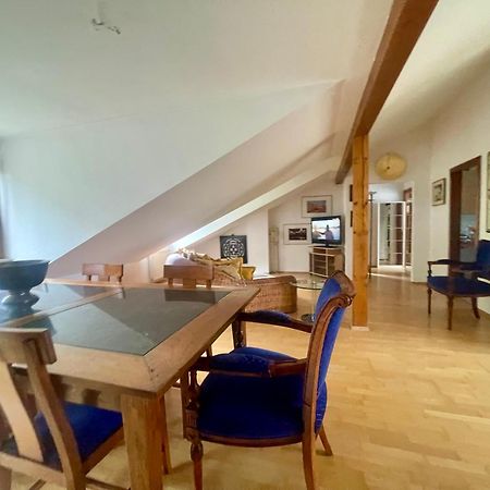 Wunderschoenes Grosses 3 Zimmer Apartament Zentrum Goldstadt Familienfreundlich Mit Garage Pforzheim Exterior foto